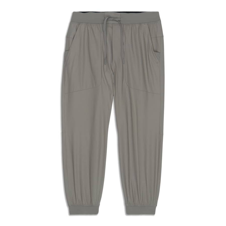 Lululemon Intent Jogger Shorter Length Large