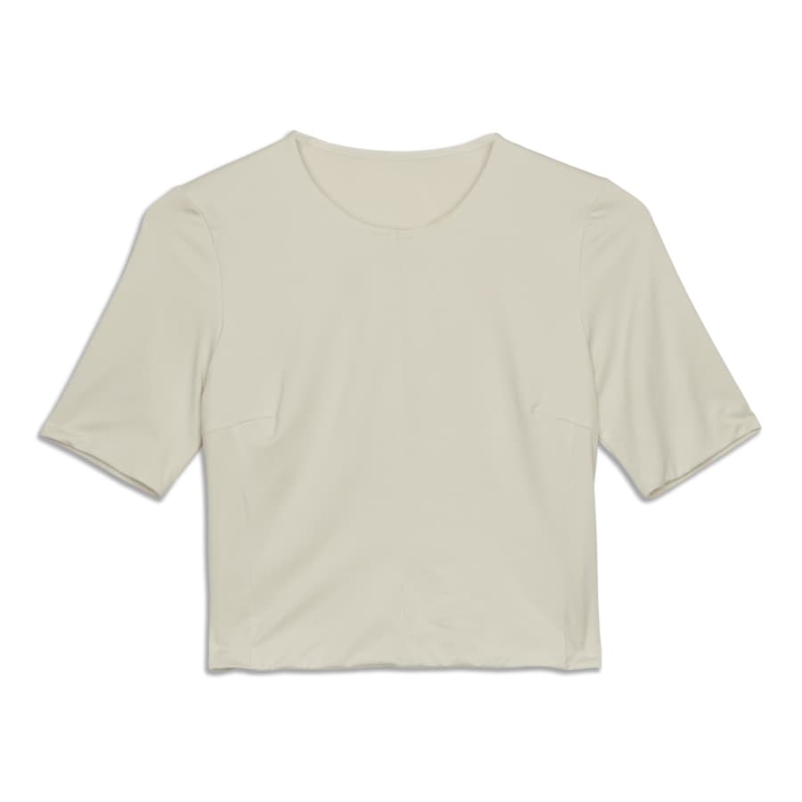 Tight-Fit Lined T-Shirt - Resale