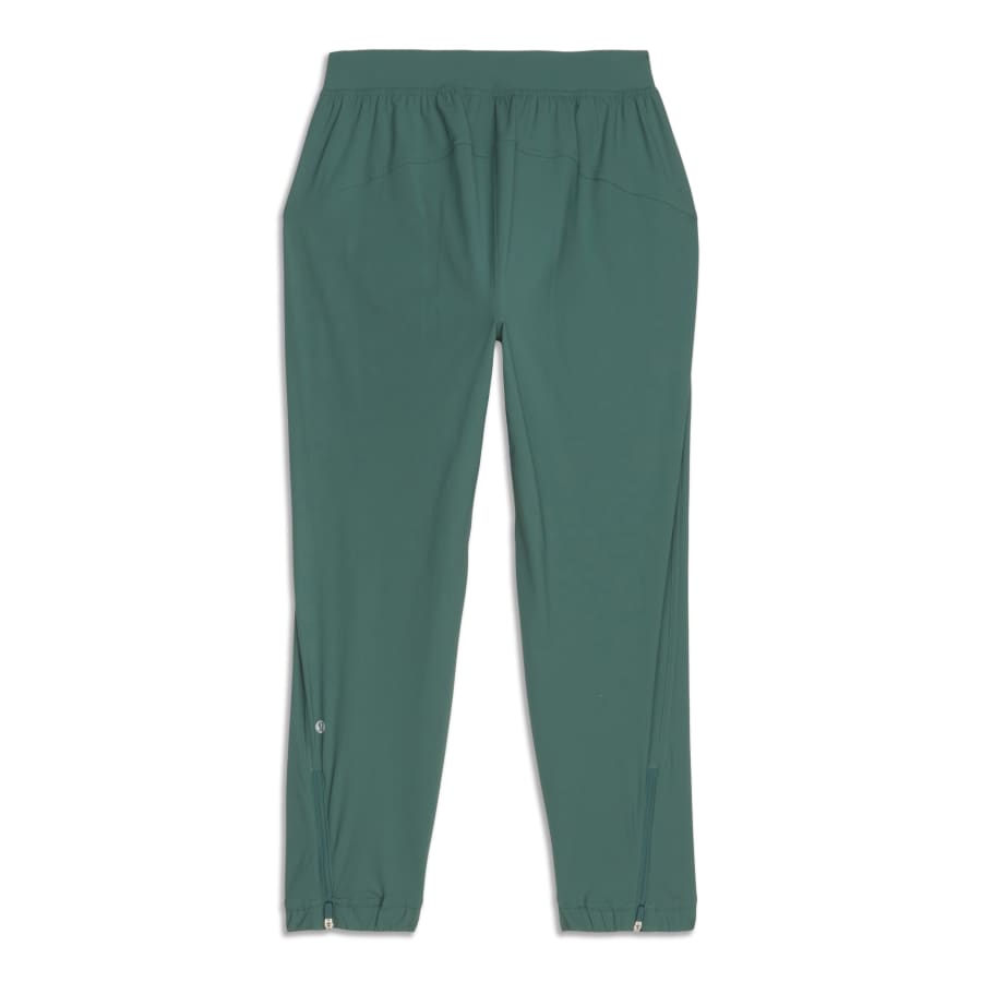 NWT Lululemom Adapted State Jogger Crop 23” Size 2 Everglade Green