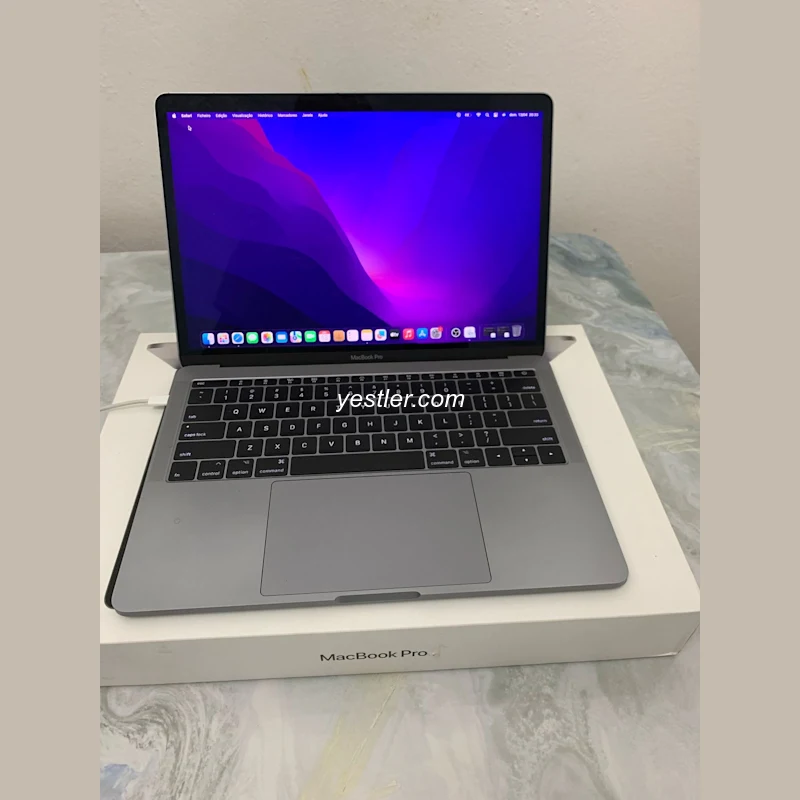 MacBook Pro 13 (2017) - Imagem 1