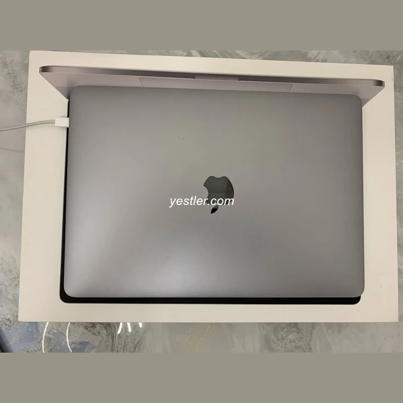 MacBook Pro 13 (2017) - Imagem 2