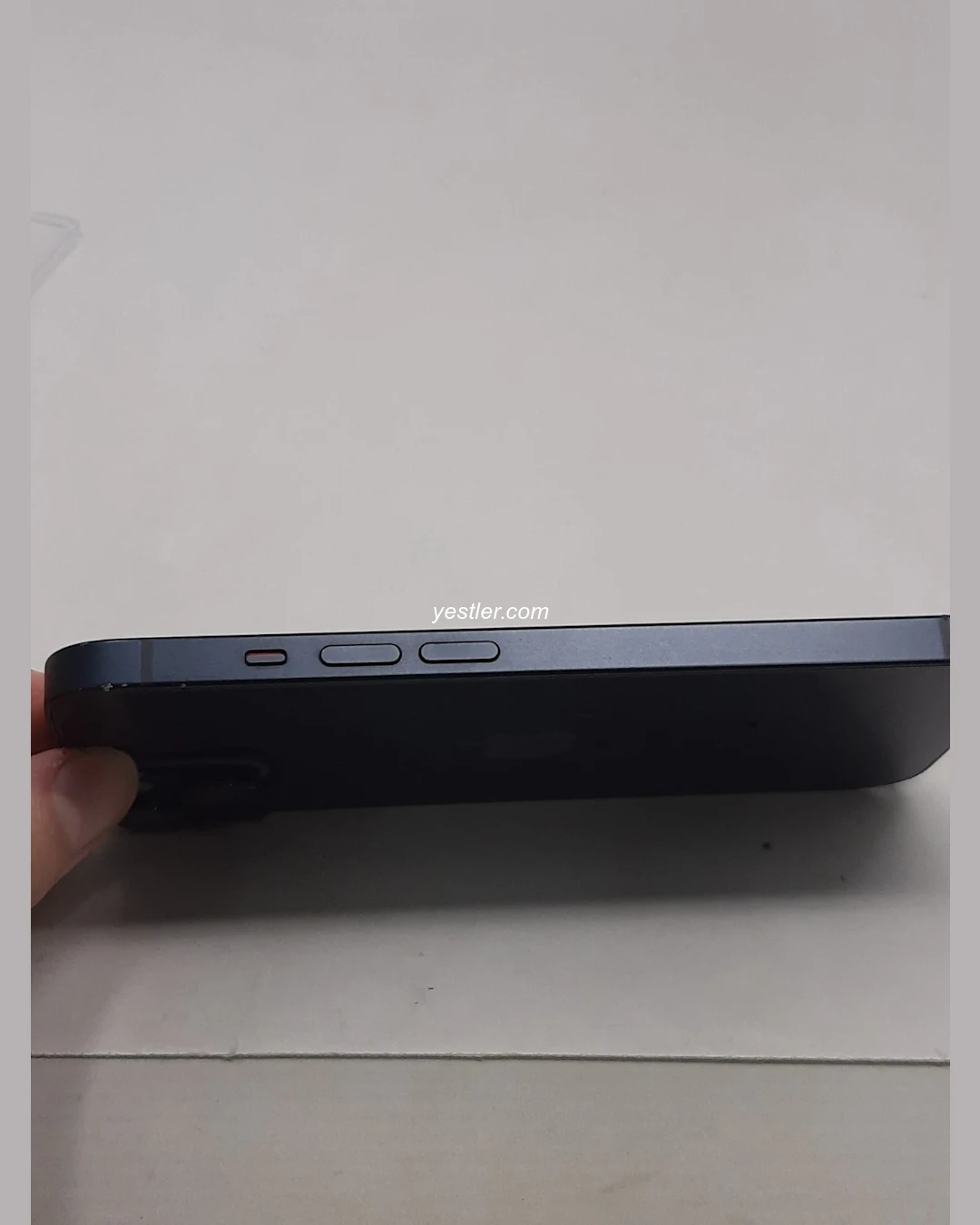 iPhone 14 - Imagem 2