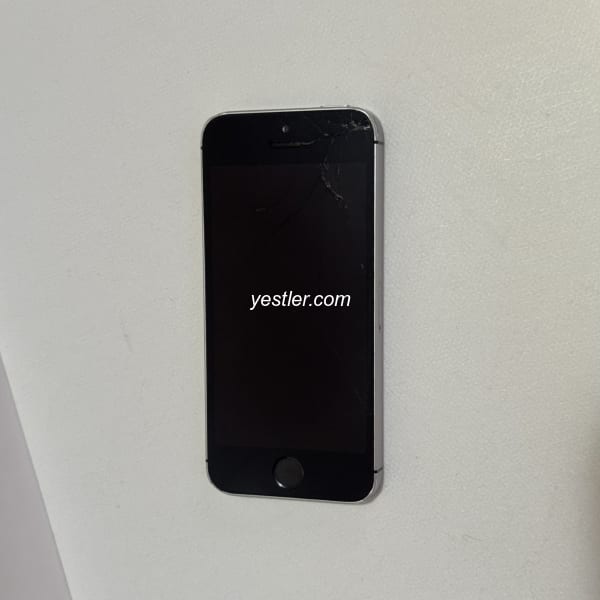 Iphone SE (1ª geração) - Imagem 1