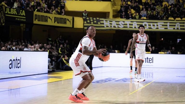 Flamengo vira sobre Peñarol e vence em amistoso no Uruguai