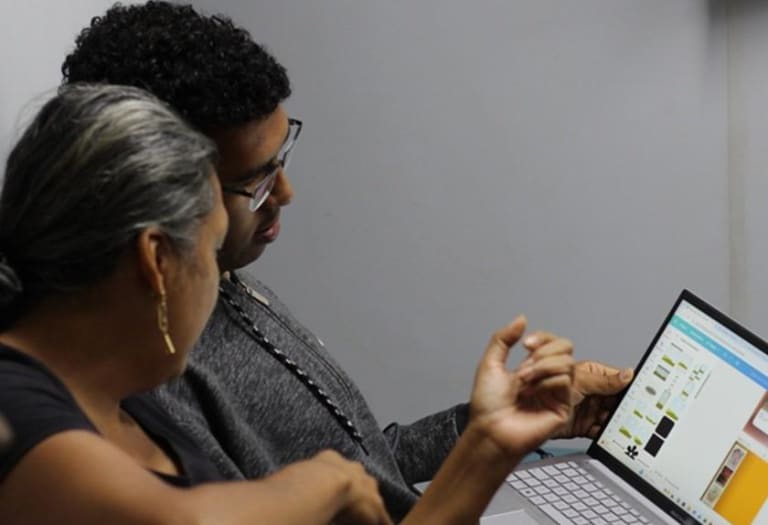 Ceilândia recebe cursos gratuitos de audiovisual e marketing digital em carreta itinerante
