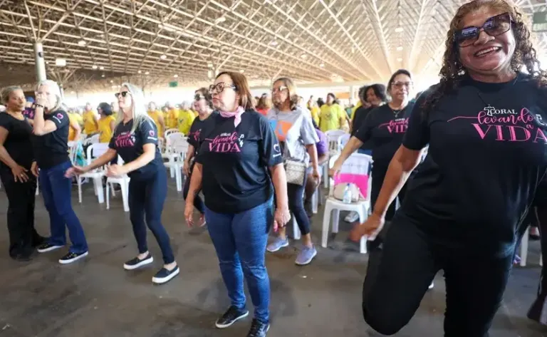 CEUB concede bolsas de estudo com descontos baseados na idade para alunos com mais de cinquenta anos
