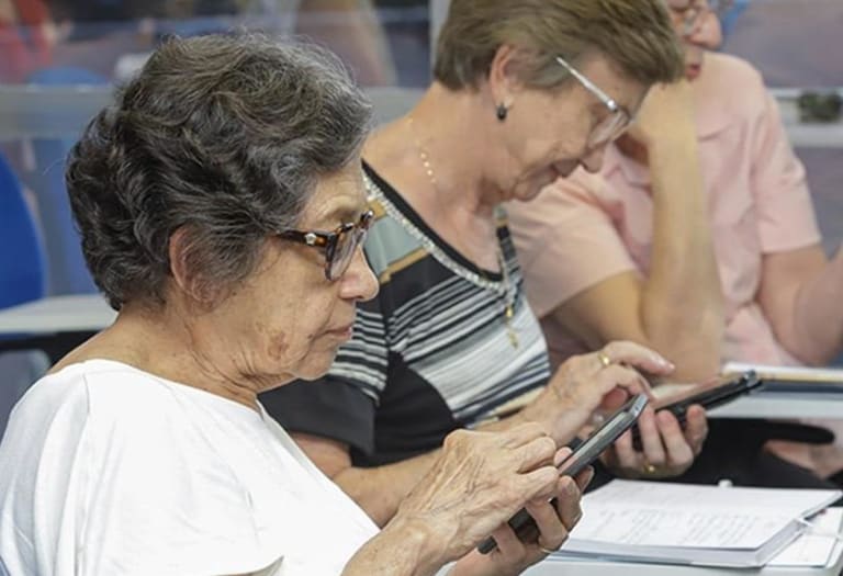 Crescimento da longevidade transforma mercado imobiliário e impulsiona bairros planejados no Brasil