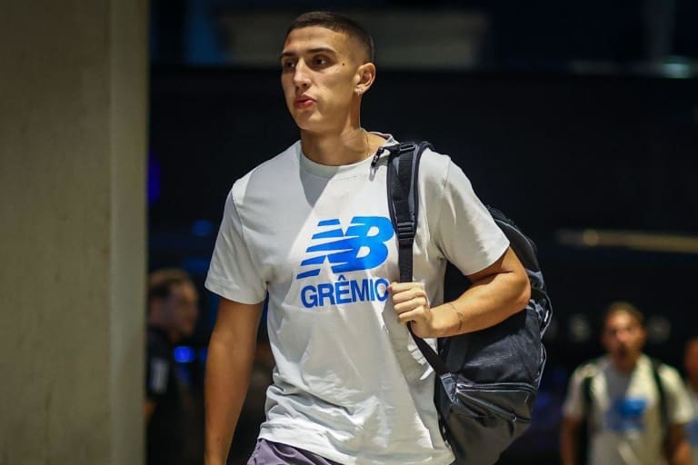 Dívida por Monsalve gera transfer ban da FIFA e trava reforços do Grêmio