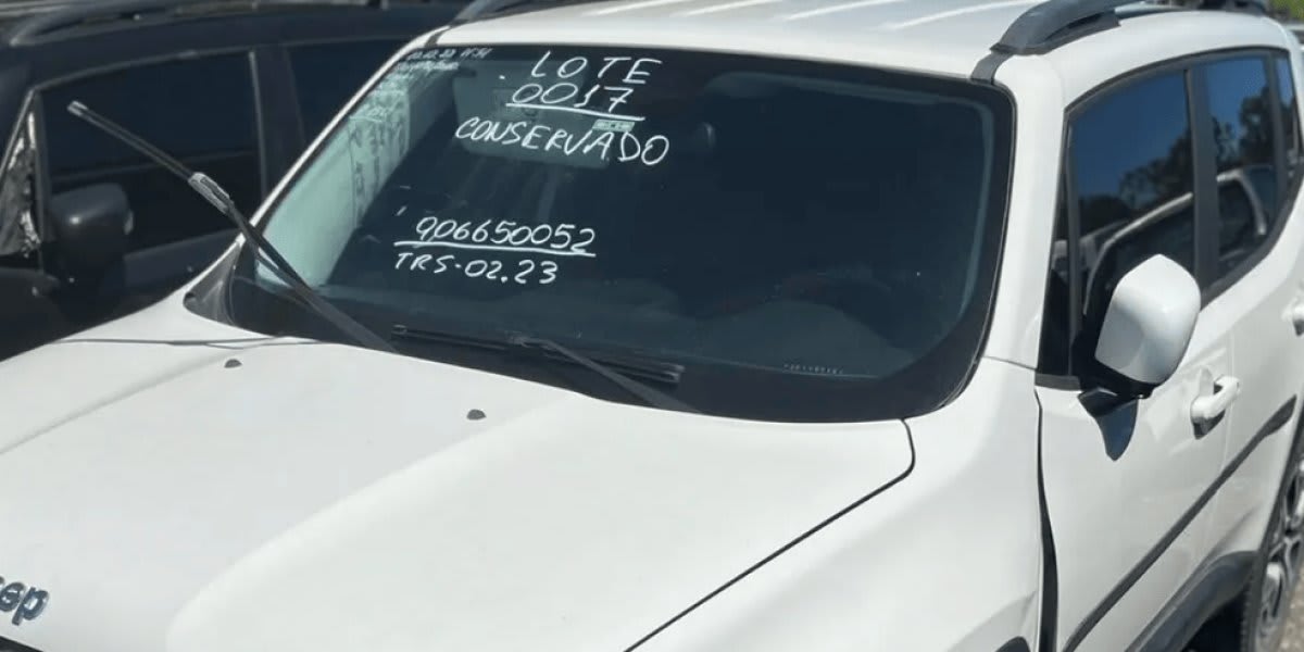 carro em leilão