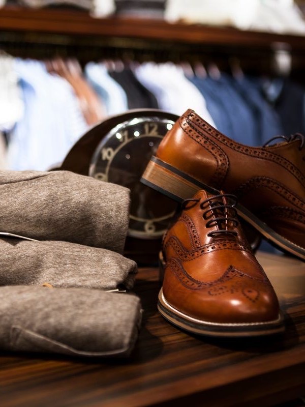 Chaussures habillées en cuir marron