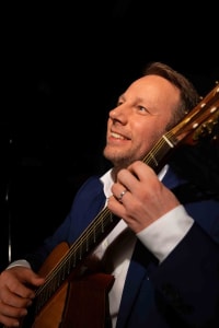 Event Image for Konzert: Klaus Wladar – Klassische Gitarre Event Image for Konzert: Klaus Wladar – Klassische Gitarre