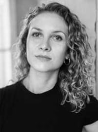Event Image for CAREER CENTER | WORKSHOP „TRUE PRESENCE - AUTHENTIZITÄT UND FOTOGRAFIE“ MIT THERESA HEISER-PEWAL | KOORDINATION ANGELA PARI