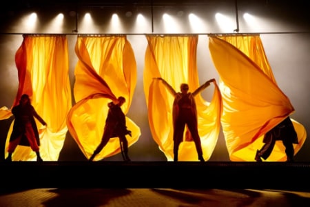 under the influence von Natalie Baudy - Wed, Oct 28, 2026, 20:00 at theater praesent, Tschamlerstraße 3, 6020 Innsbruck, Österreich