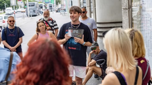"Austropop" Spurensuche / Stadtspaziergang - Mon, Oct 26, 2026, 10:30 at Stephansplatz 1, 1010 Wien, Österreich, Stephansplatz 1, 1010 Wien, Österreich