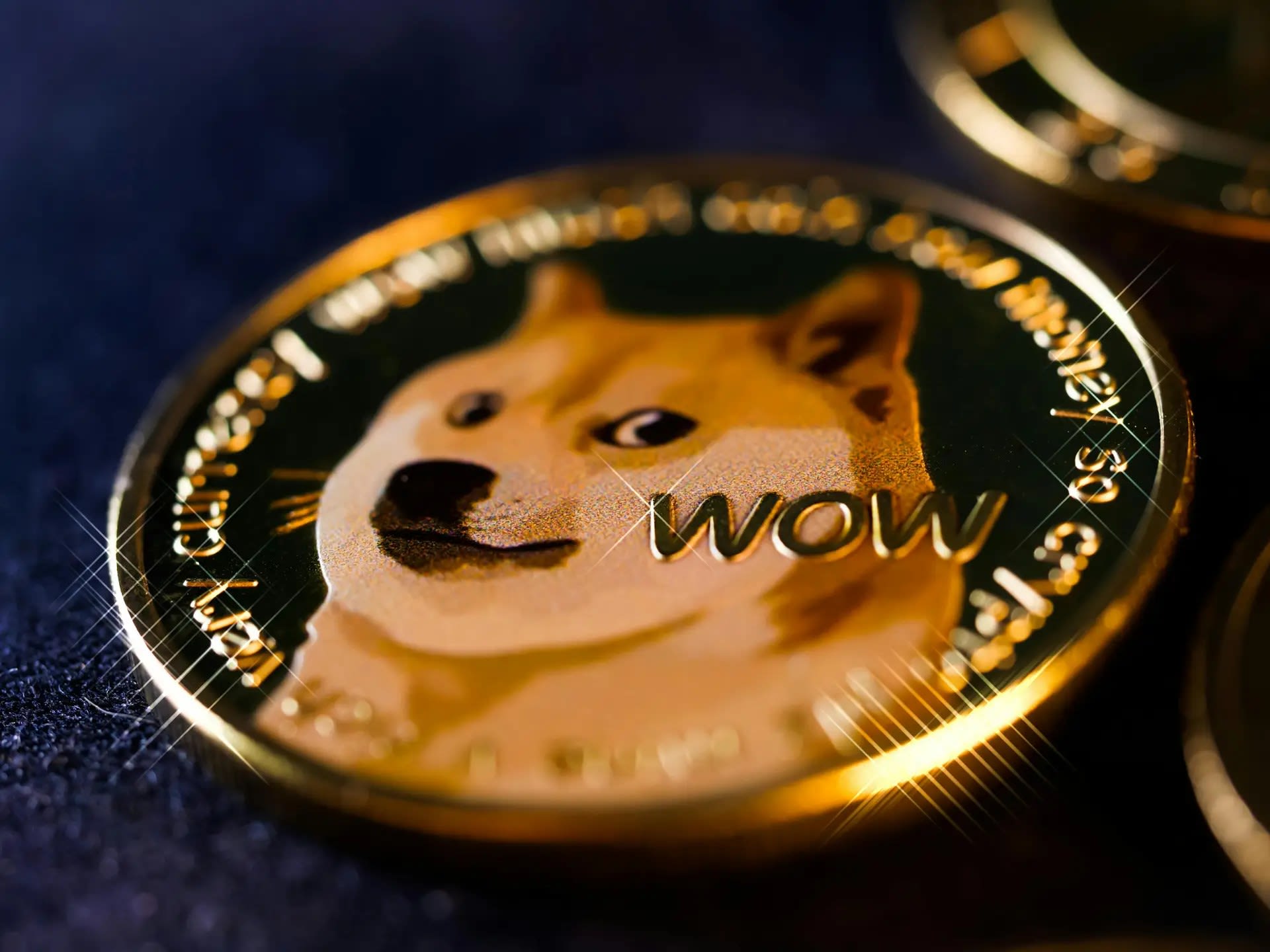 Dogecoin Price Tests Crucial Resistance Following Approximately 40% Surge Amid Easing Trade Tensions