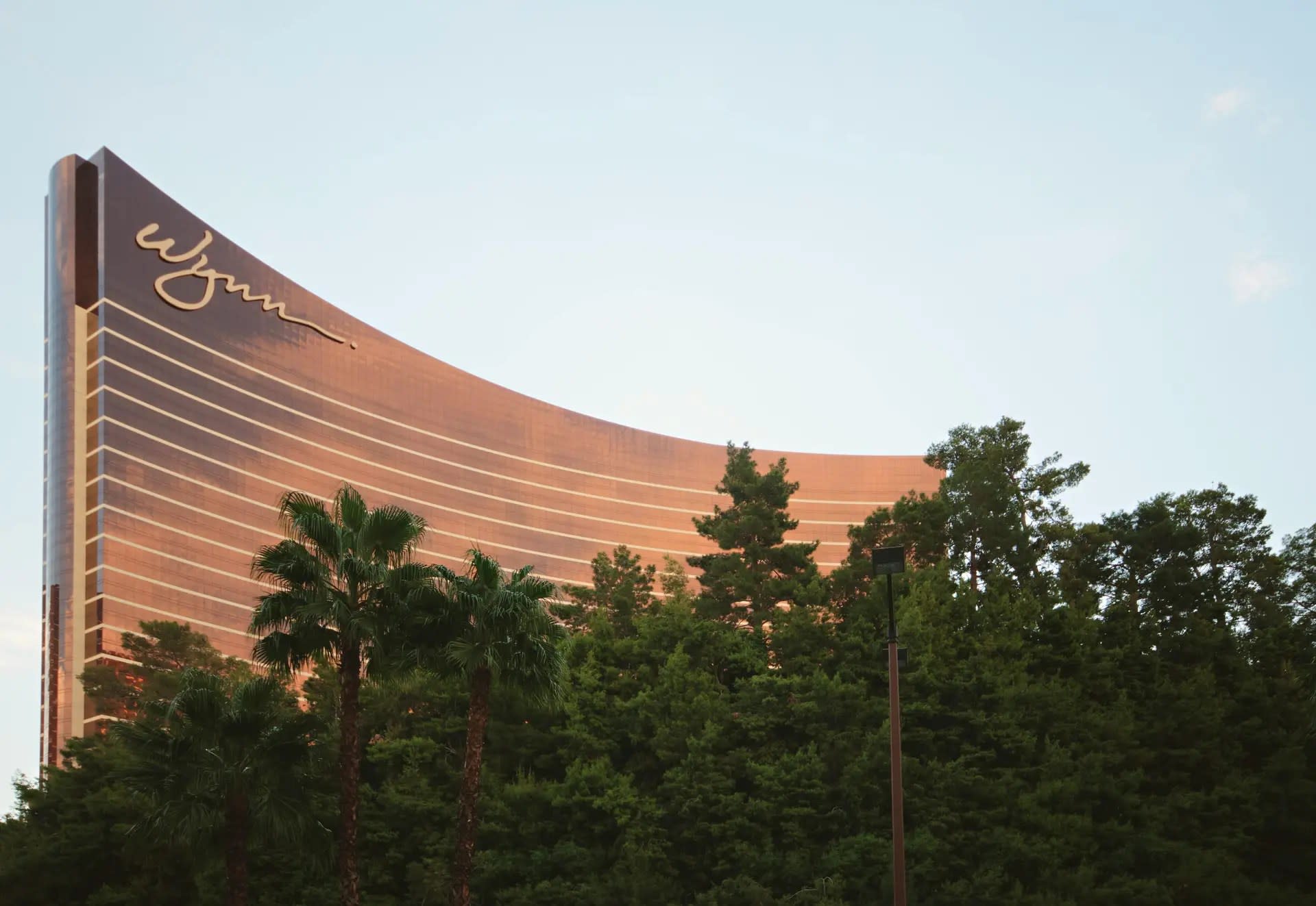 Wynn Stock Upgraded as UBS Backs 'Meaningful Head Start' in UAE Casino Market