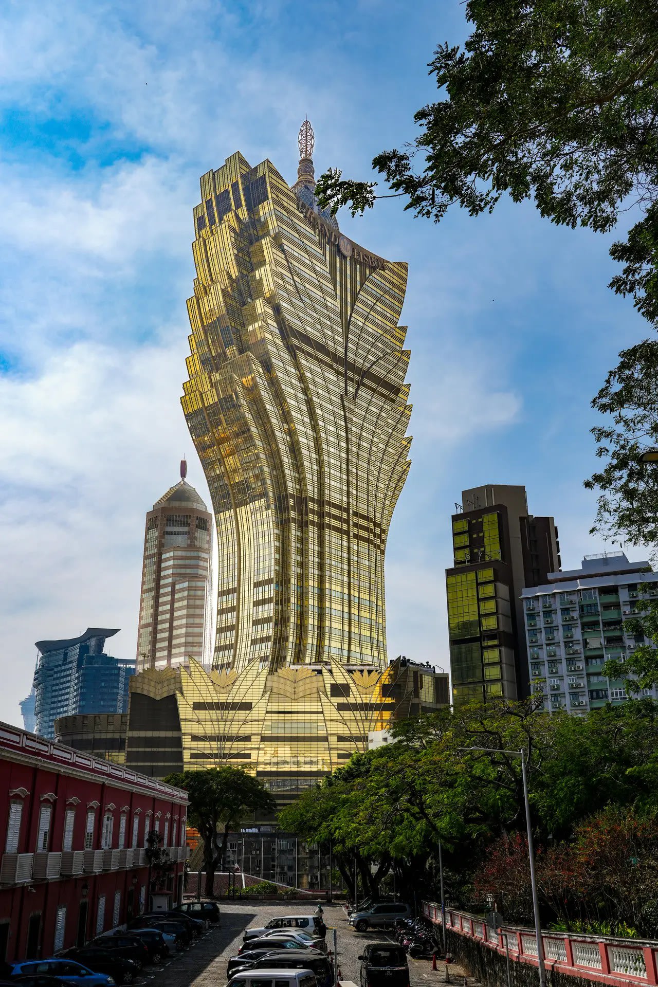 Macau Gaming Revenue Hits Post-Pandemic High in May 2025, Boosted by National Holidays