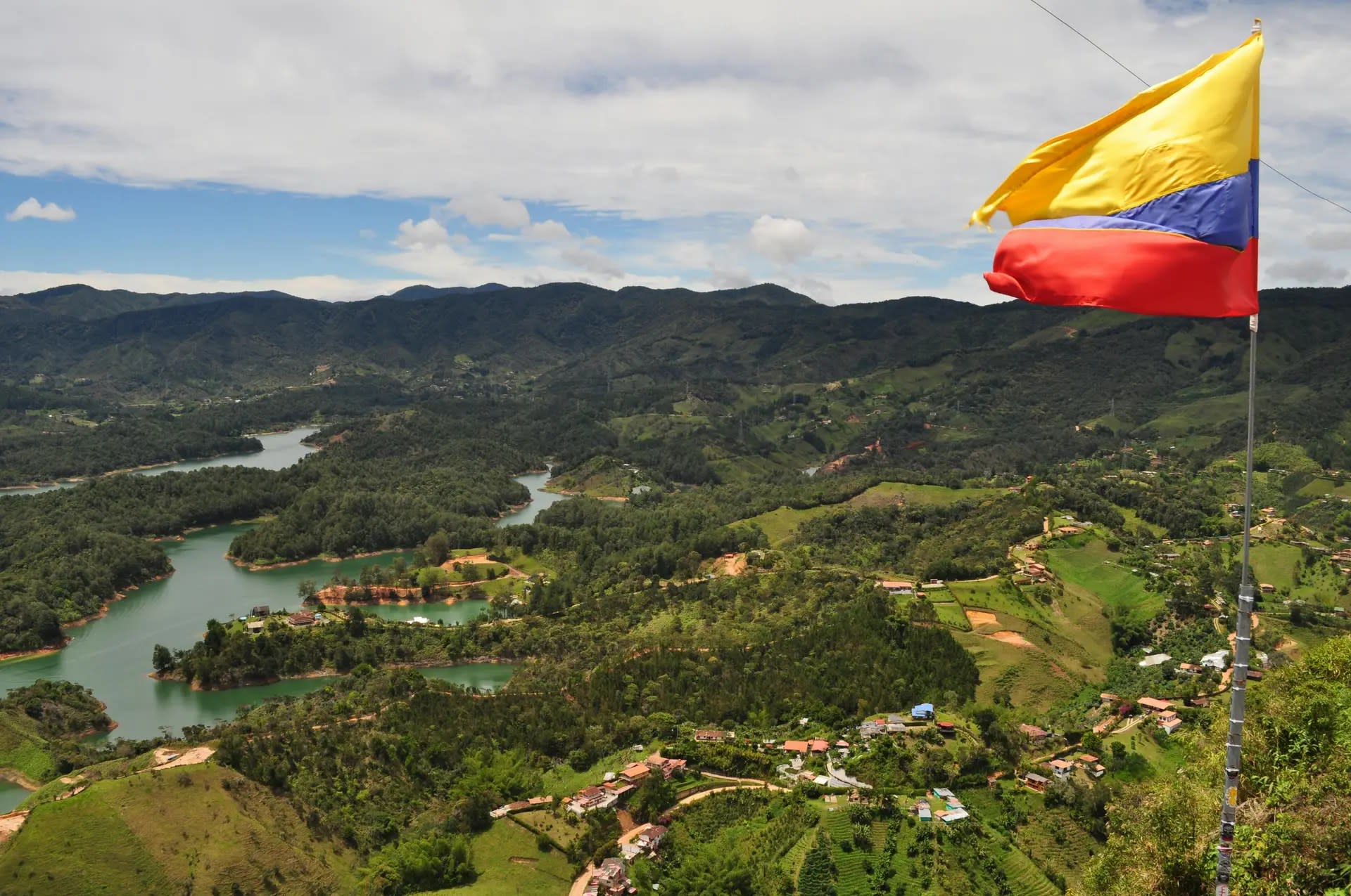 Rush Street Interactive Reports Record LatAm MAUs in Q1 2025 Despite Colombia Tax Headwind
