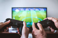ANJ-Funded Study Finds 39% of French Teenagers Play Gambling-Style Games but Cannot Prove a Gateway