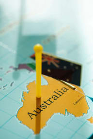 Australian Regulator Warns Influencers of Multi-Million-Dollar Penalties for Promoting Illegal Gambling