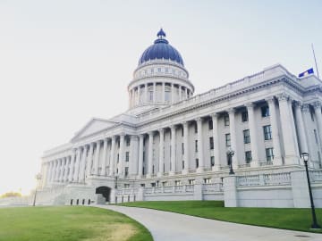 Utah Sues Kalshi and Market Maker Susquehanna in State Court, Casting Liquidity Providers as the House