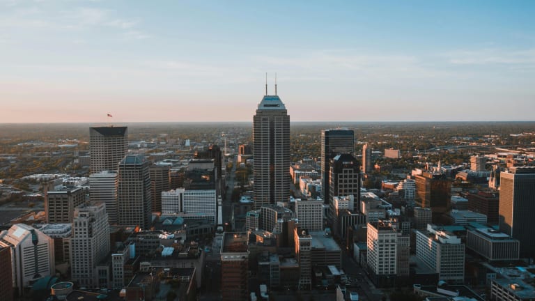 Indiana Becomes First US State in 2026 to Ban Sweepstakes Casinos as Governor Braun Signs Prohibition Into Law