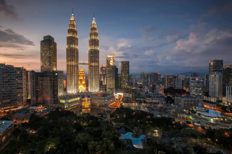 Malaysia Rebukes Meta for Failure to Remove Illegal Gambling and Scam Content