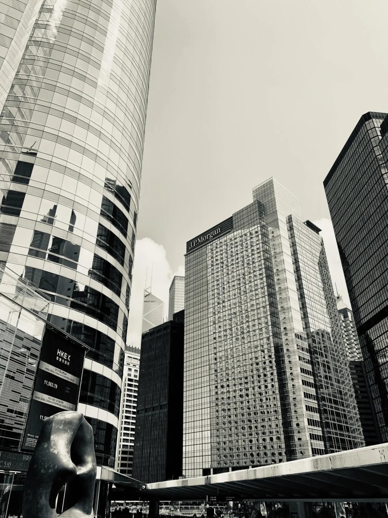 Bitcoin, Ethereum Going Mainstream as JPMorgan, SEC Open Doors: Binance Research