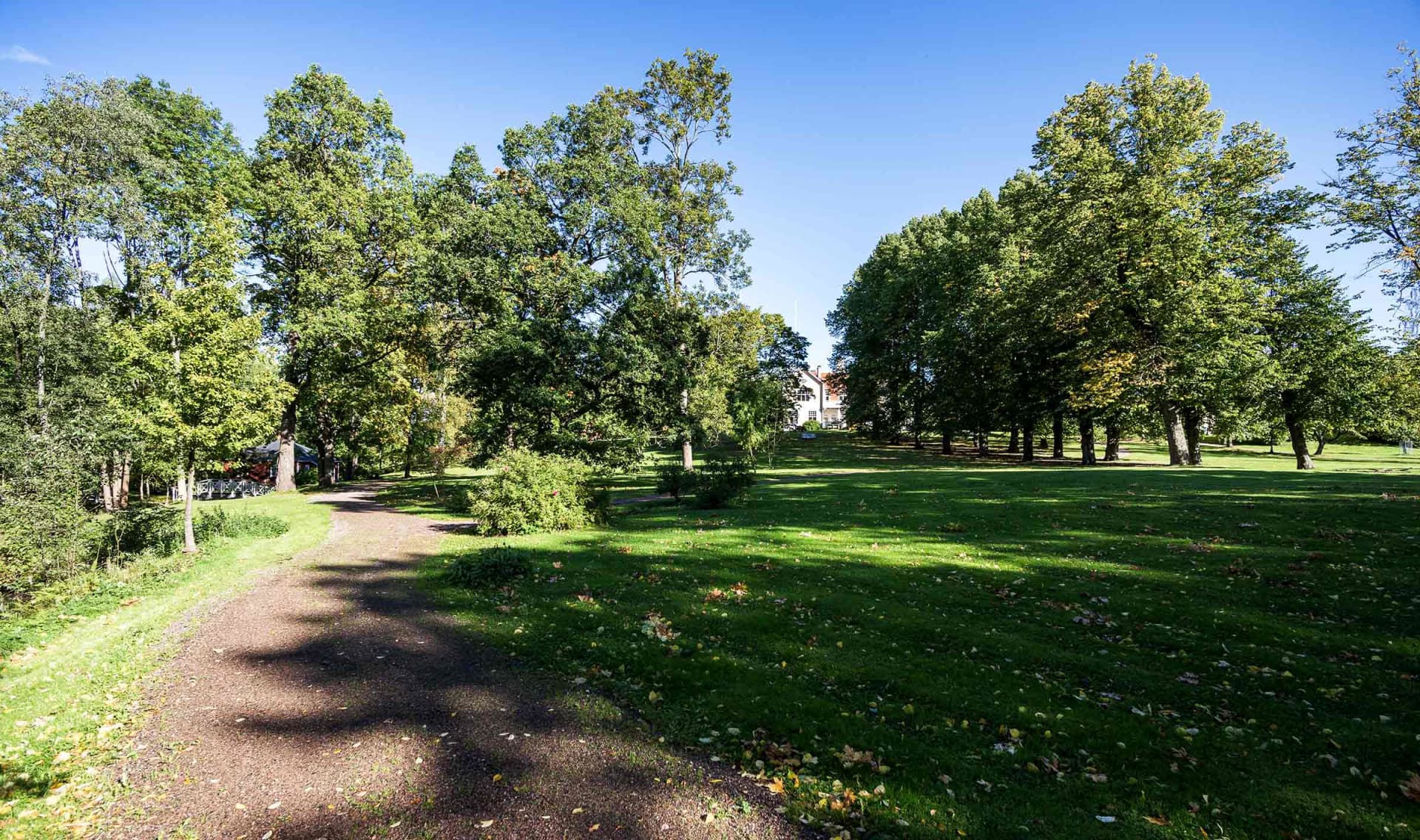 Myytävät asunnot Vantaan Hakunila. Håkansbölen kartanon entinen ratsutila on inspiroinut Hakunilan alueen nimistöä.