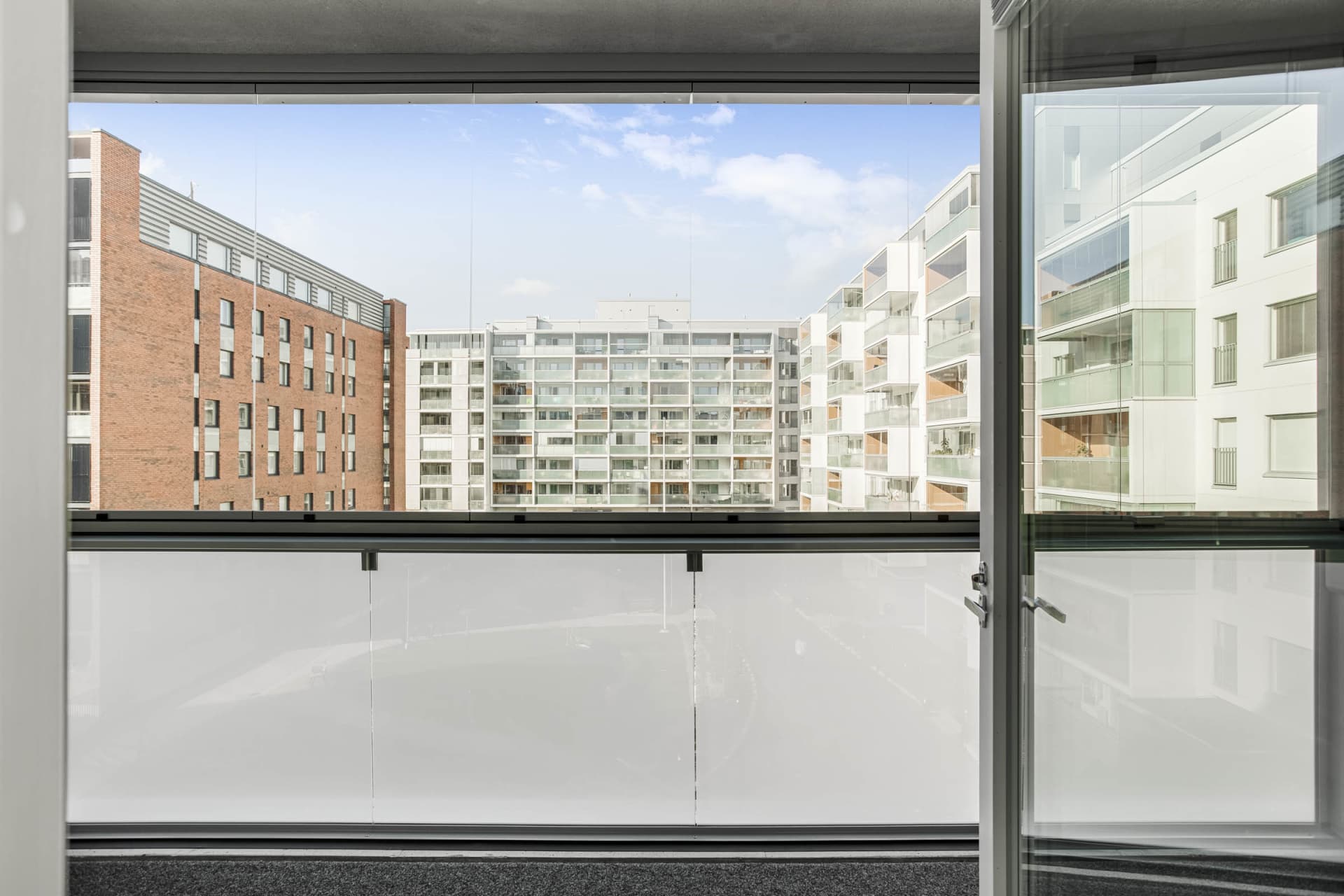 Myytävät asunnot Helsingin Arabianrannassa. Tutustu Arabianrannan Gunnelin myytäviin asuntoihin ja varaa omasi. 