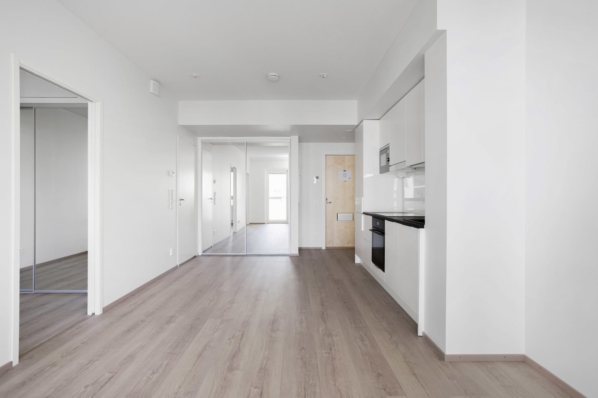 Myytävät asunnot Helsingin Arabianrannassa. Tutustu Arabianrannan Gunnelin myytäviin asuntoihin ja varaa omasi. 