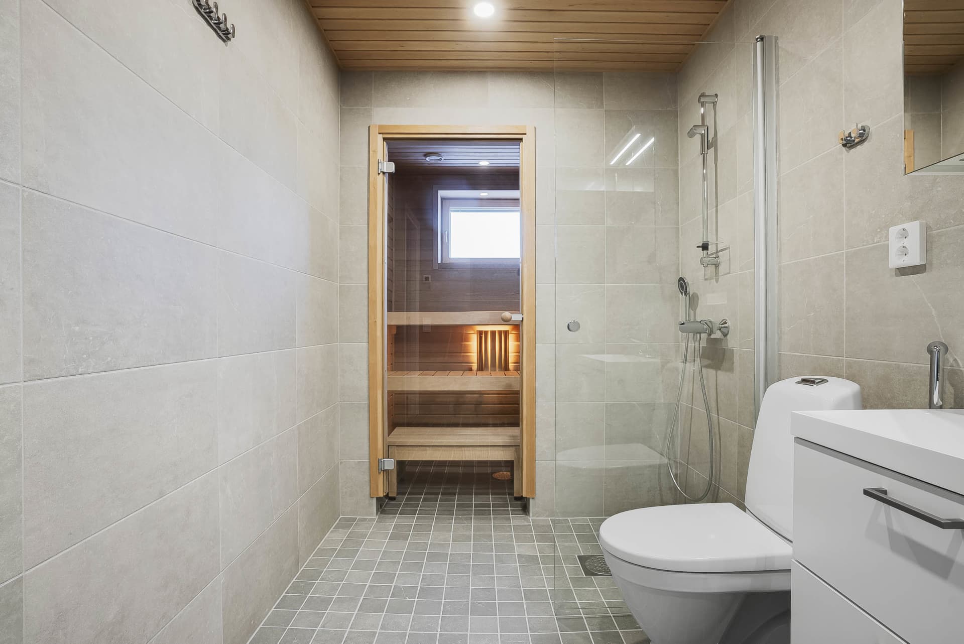 Myytävät asunnot Tampereen Niemenrannassa, Tampereen Uittoranta