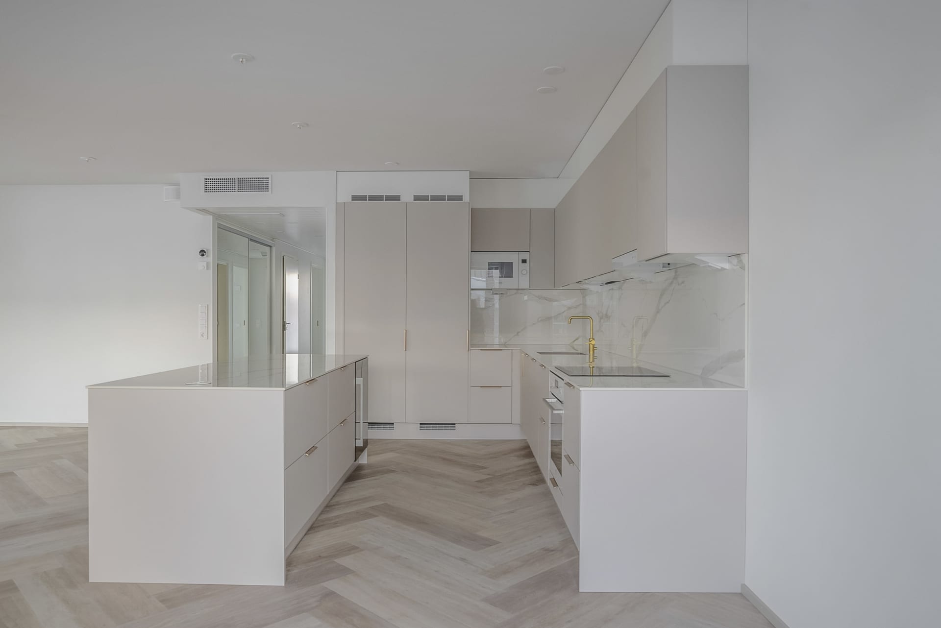 Myytävät asunnot Ranta-Tampellassa, Tampereen Itäviitta