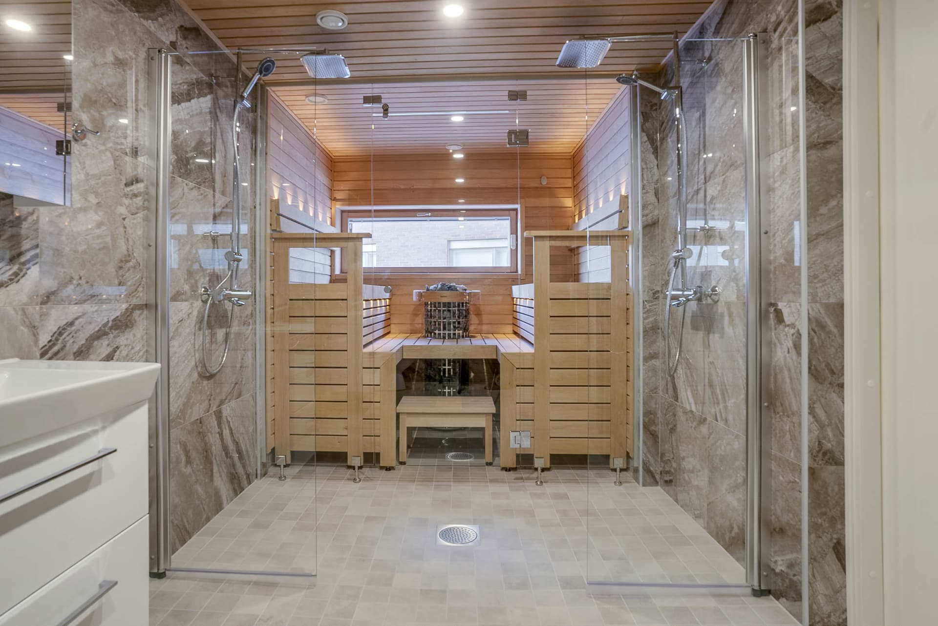 Myytävät asunnot Ranta-Tampellassa, Tampereen Itäviitta