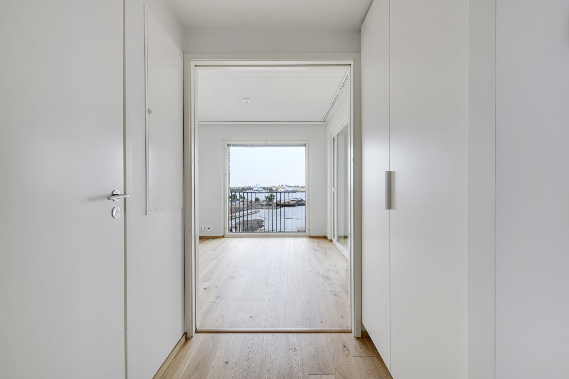 Myytävät asunnot Helsingin Sompasaaressa. Tutustu Nihdin Portin myytäviin koteihin. 