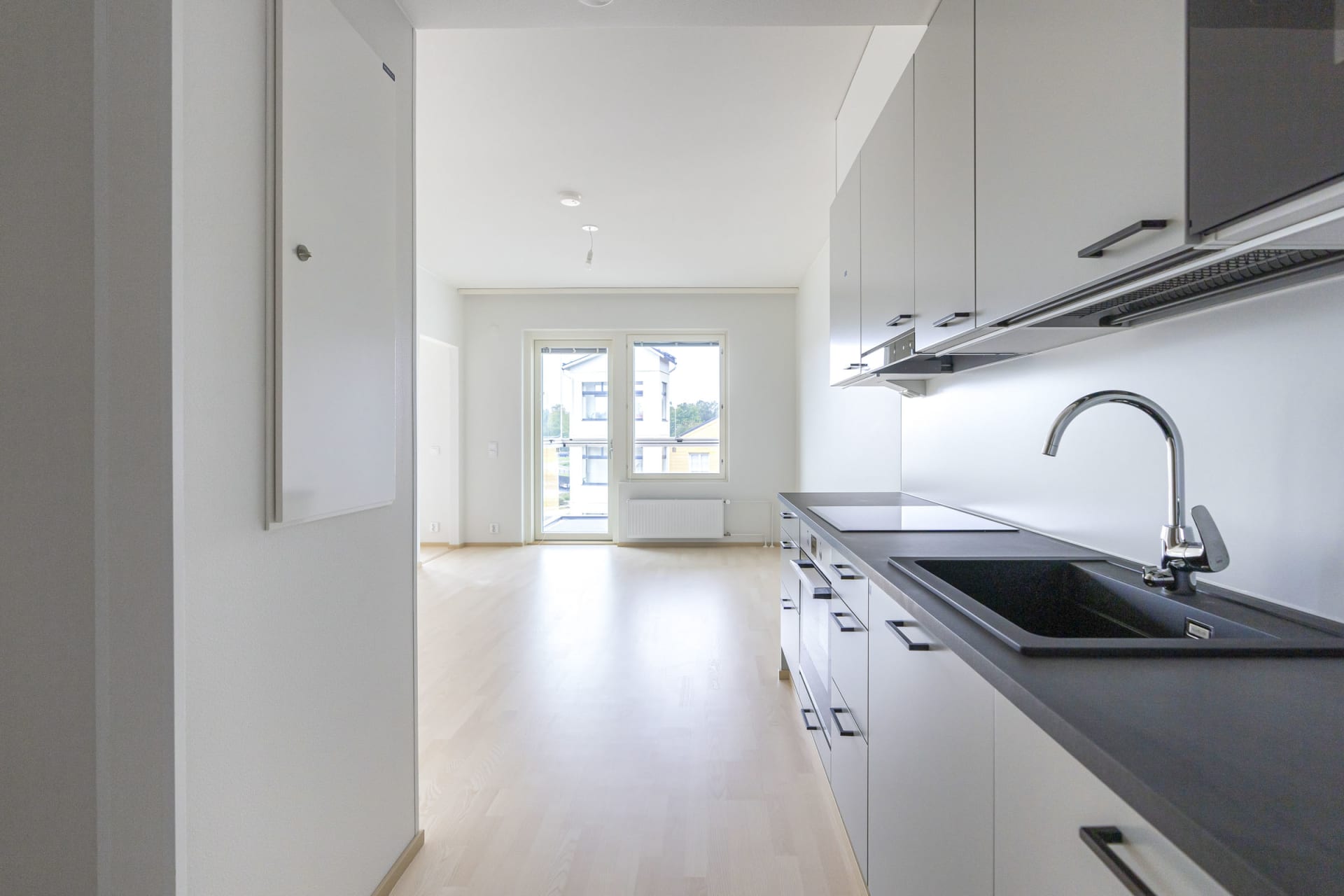 Myytävät asunnot Lahden Joutjärven rannalla