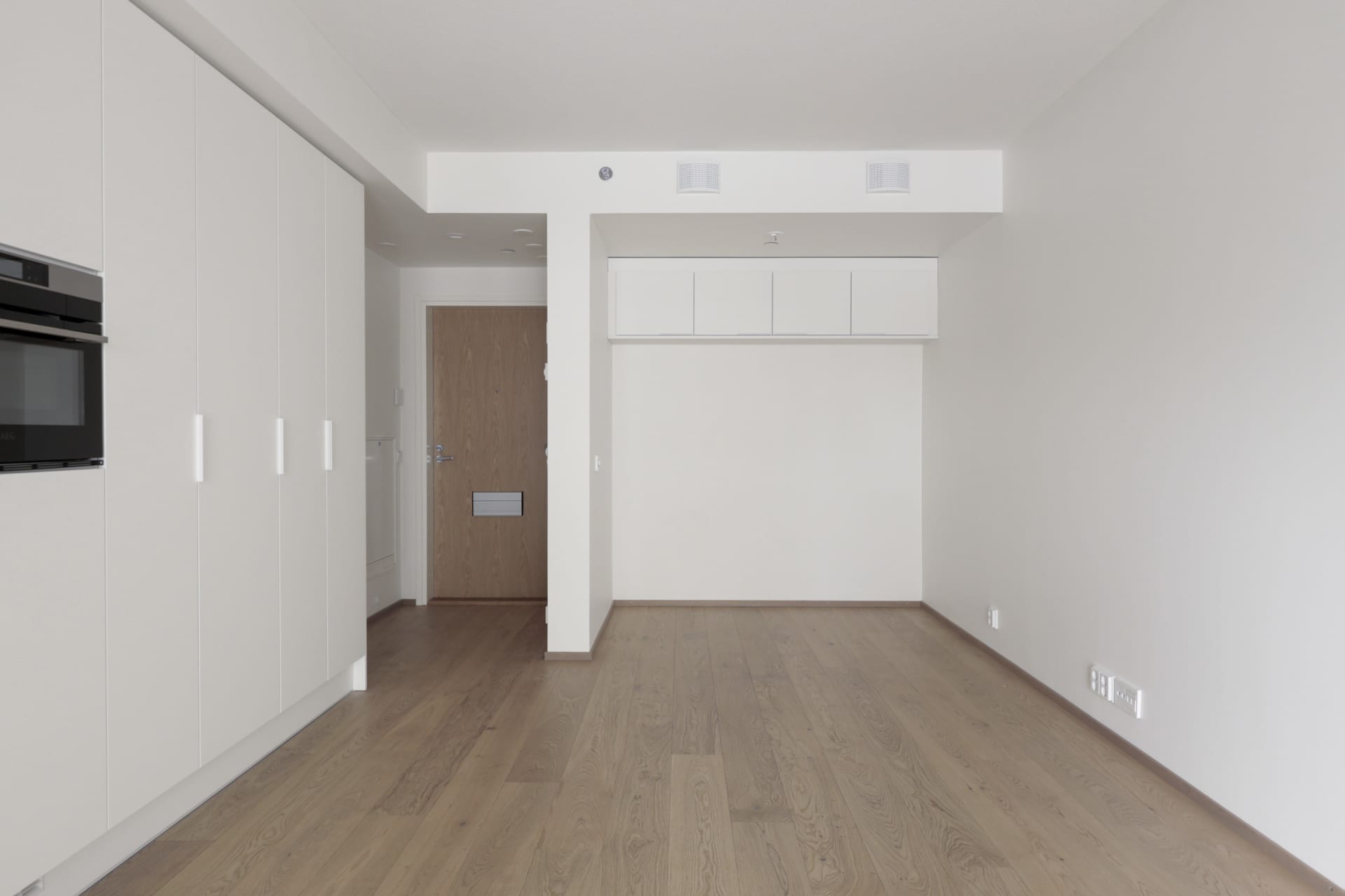 Myytävät asunnot Espoon Tapiolan Tuultenristissä. Espoon Tuultentietäjän kodit ovat muuttovalmiita.