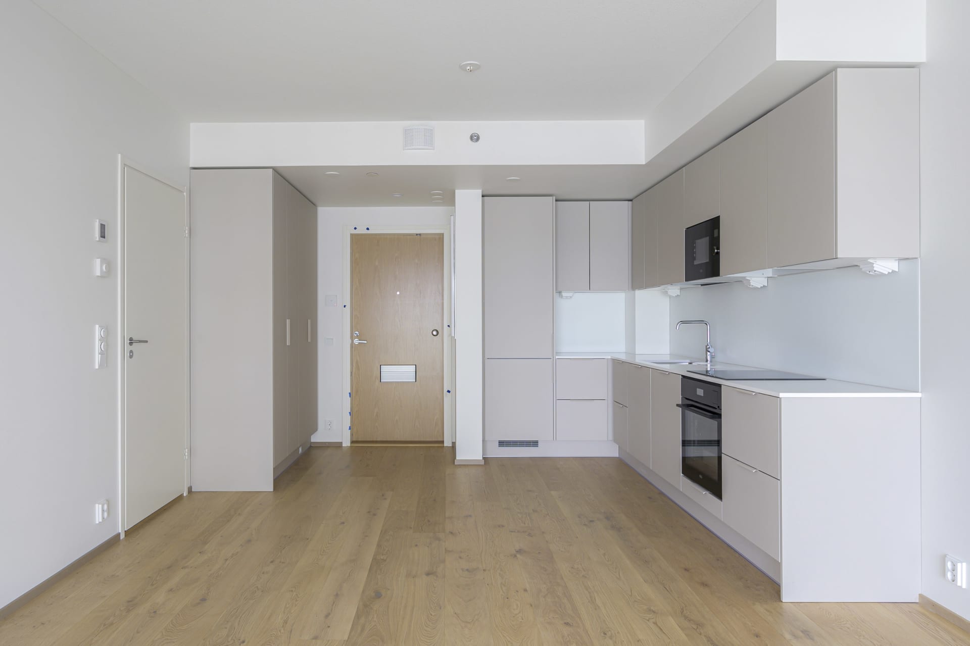 Myytävät asunnot Espoon Tapiolan Tuultenristissä. Espoon Tuultentietäjän kodit ovat muuttovalmiita.