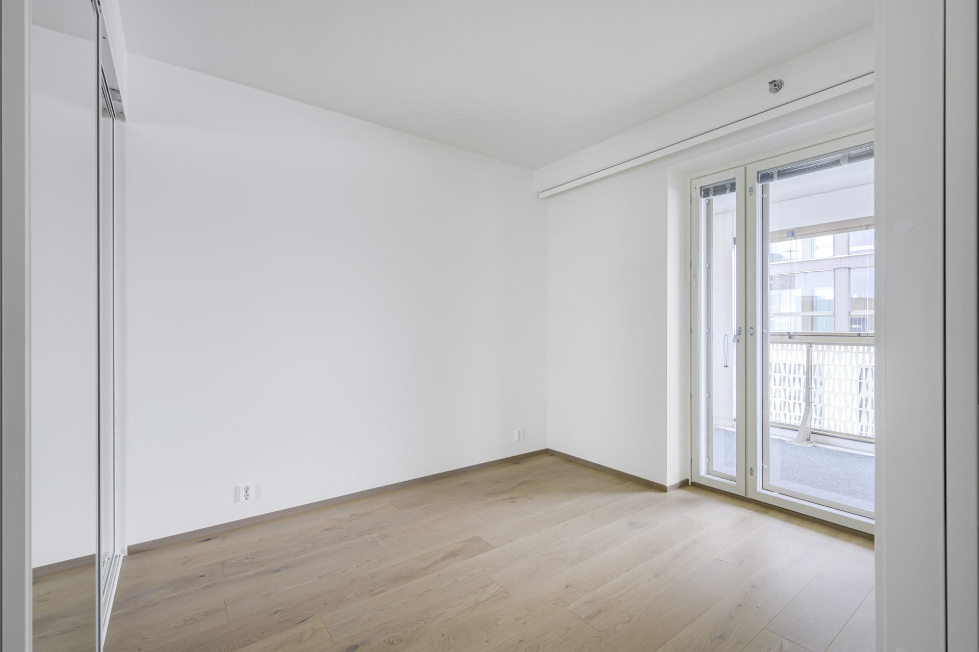 Myytävät asunnot Espoon Tapiolan Tuultenristissä. Espoon Tuultentietäjän kodit ovat muuttovalmiita.