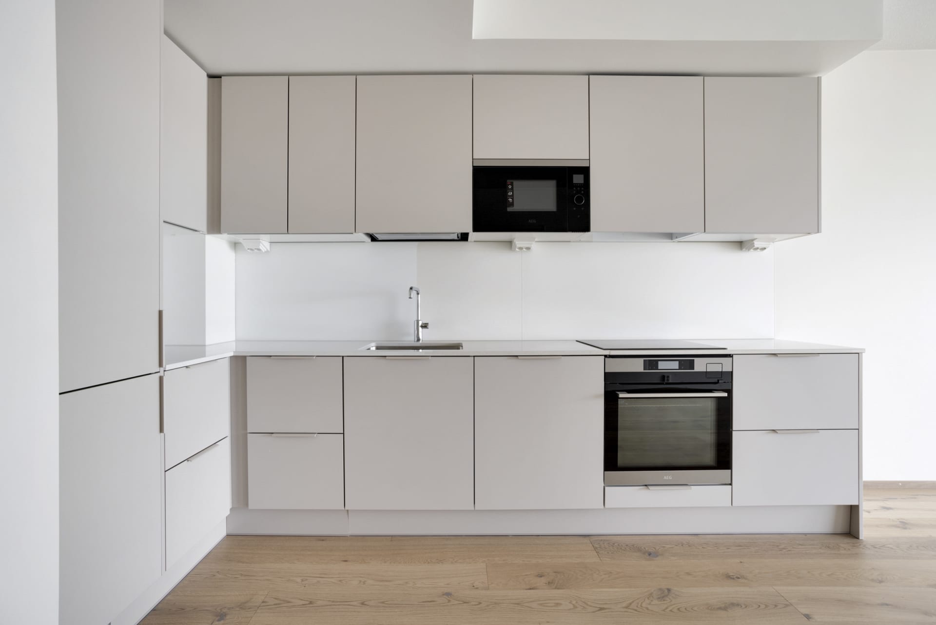 Myytävät asunnot Espoon Tapiolan Tuultenristissä. Espoon Tuultentietäjän kodit ovat muuttovalmiita.