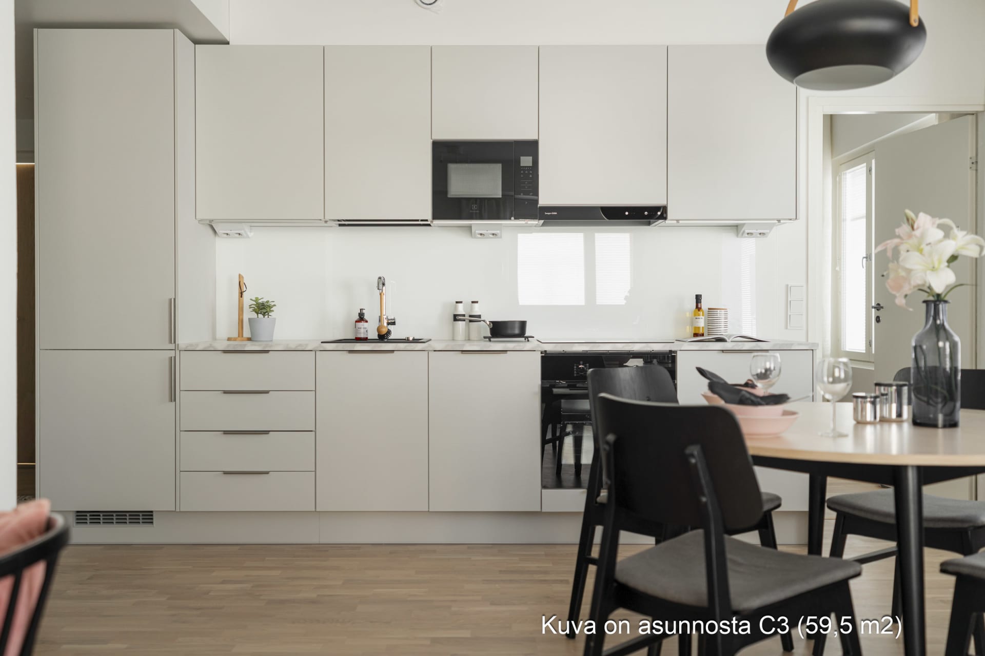 Myytävät asunnot Kuopion keskustassa. Kuopion Maaherra on savuton taloyhtiö. 