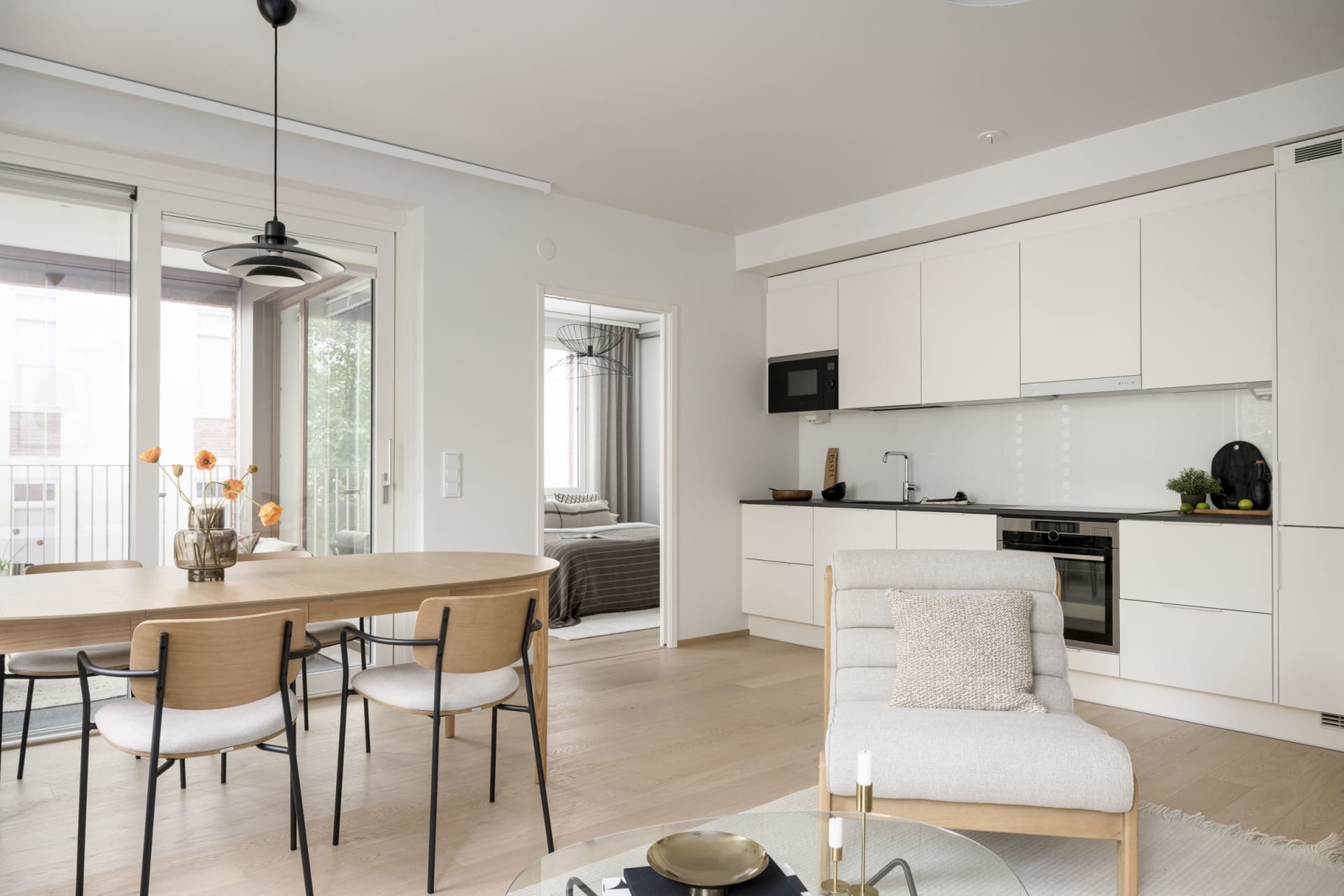 Myytävät asunnot, Helsingin Waltari, Töölöntulli, Meilahti, Stailattu kuva asunnosta A 1.