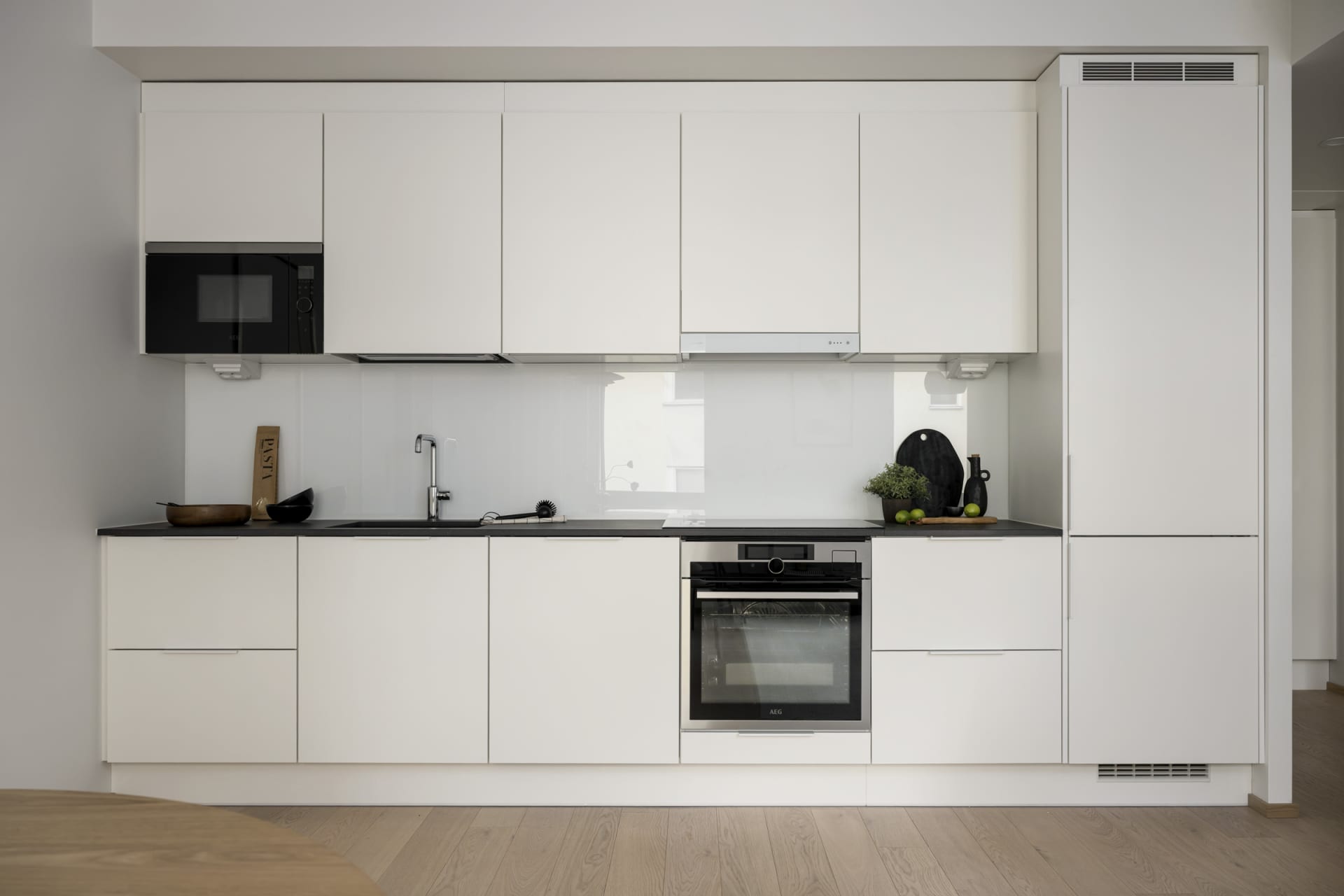 Myytävät asunnot, Helsingin Waltari, Töölöntulli, Meilahti, Stailattu kuva asunnosta A 1.