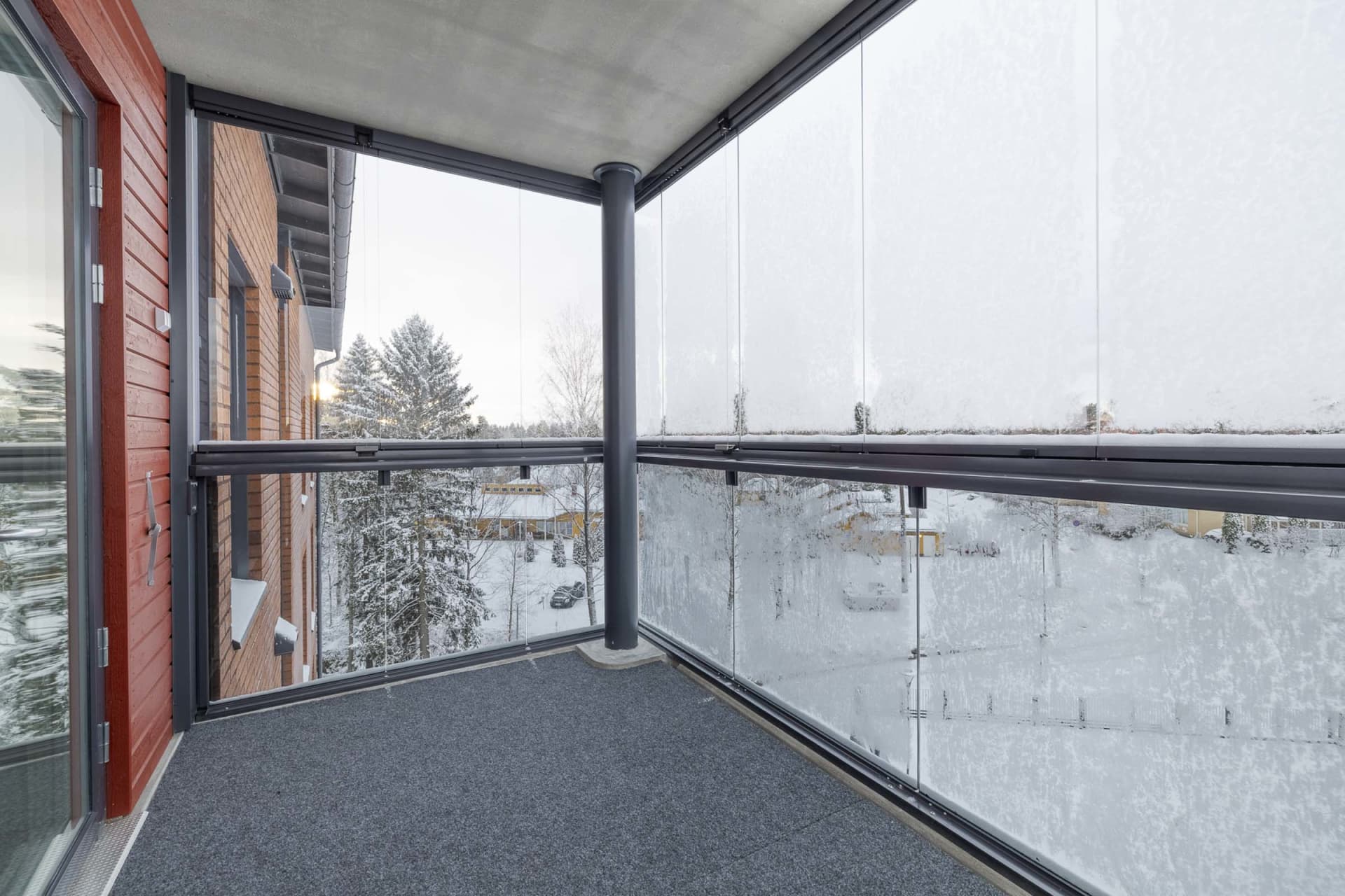 Mustasaaren Bergiuksen kodit ovat muuttovalmiita. Kodit sijaitsevat Mustasaaren Omenalaaksossa. 