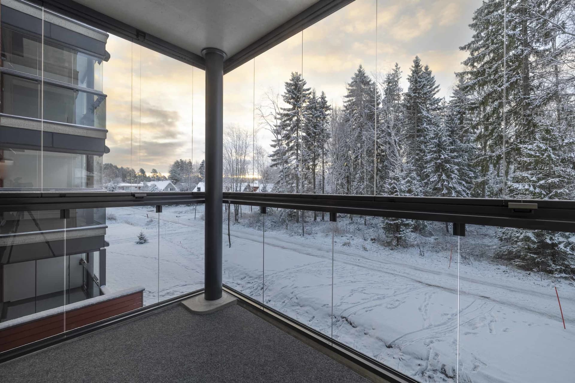 Mustasaaren Bergiuksen kodit ovat muuttovalmiita. Kodit sijaitsevat Mustasaaren Omenalaaksossa. 