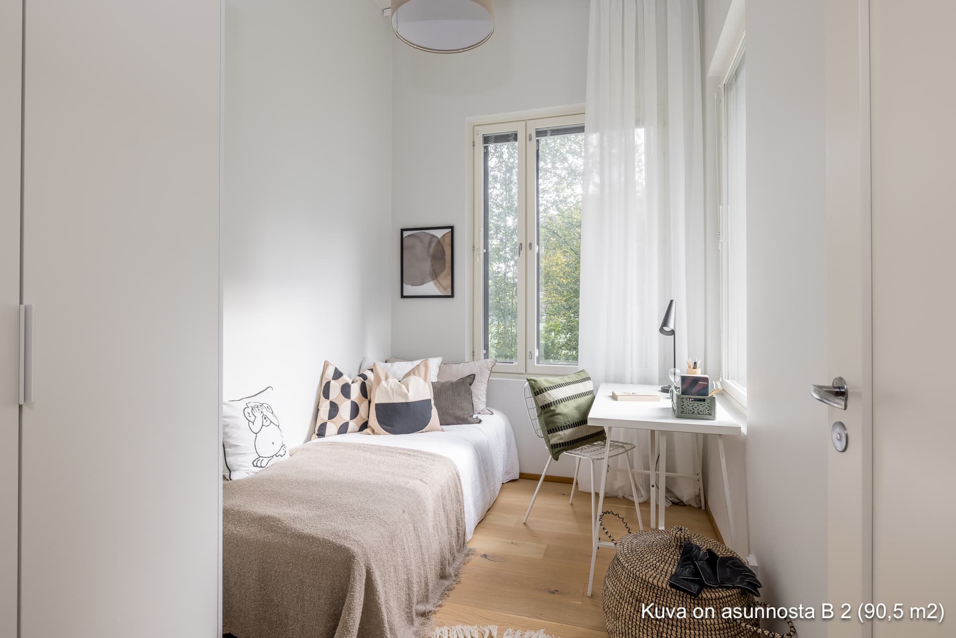 Kuva asunnon parvekkeesta