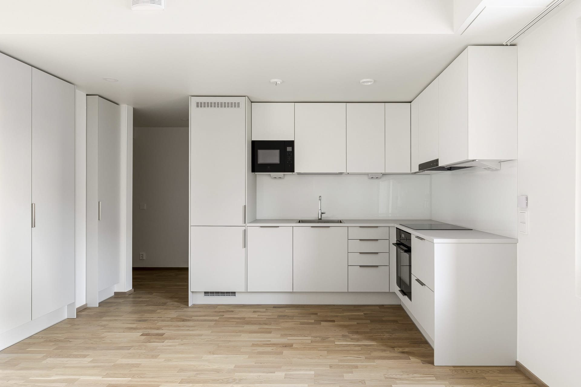 Muuttovalmiita koteja Kuopion keskustassa Maaherrankadulla