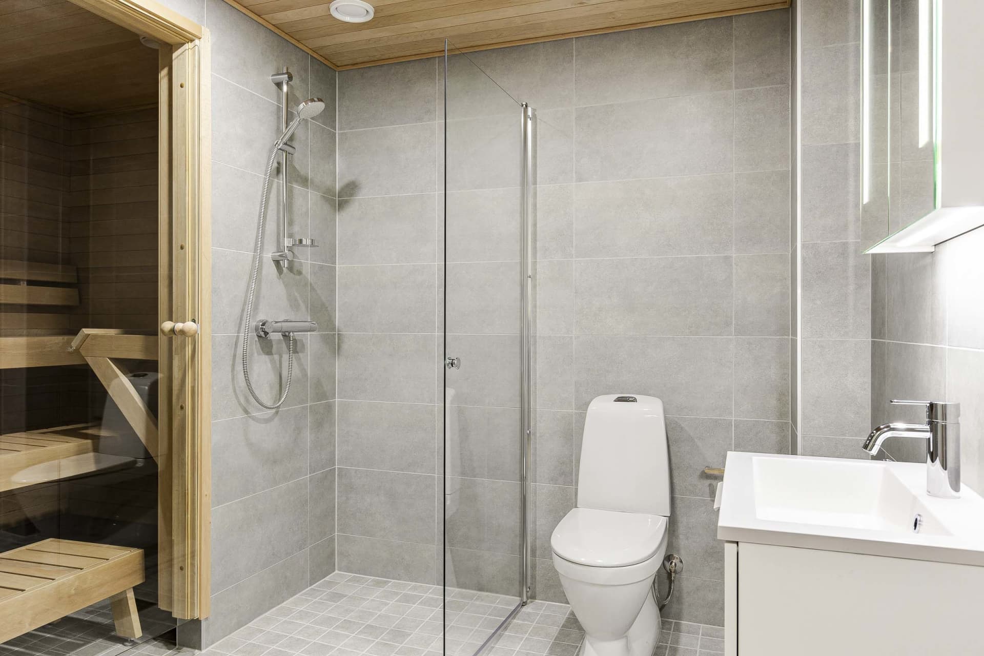 Muuttovalmiita koteja Kuopion keskustassa Maaherrankadulla