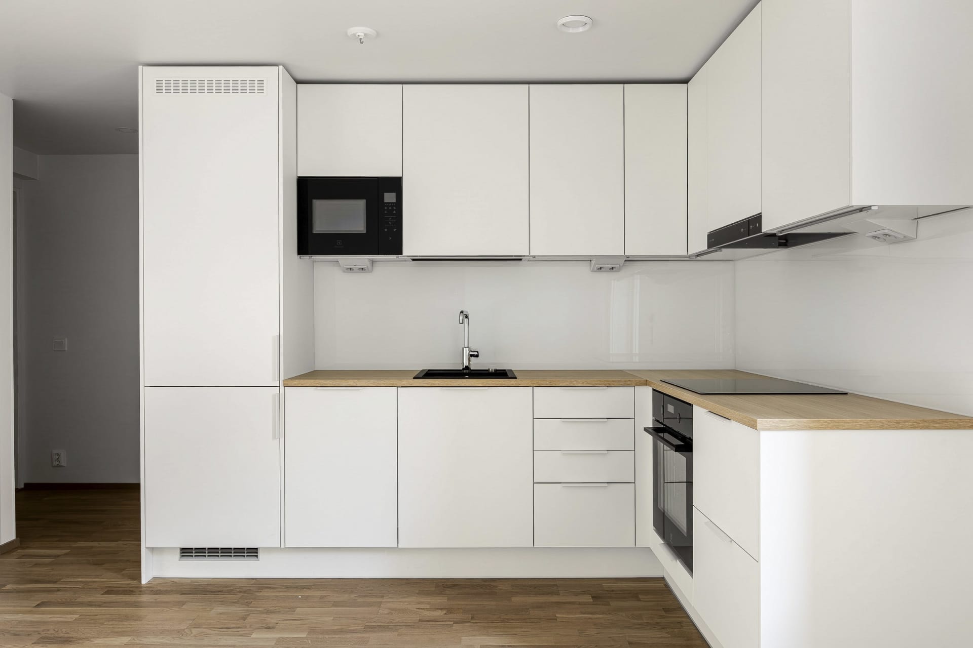 Muuttovalmiita koteja Kuopion keskustassa Maaherrankadulla