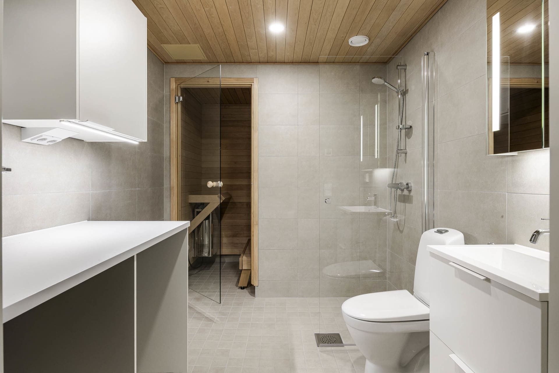 Muuttovalmiita koteja Kuopion keskustassa Maaherrankadulla